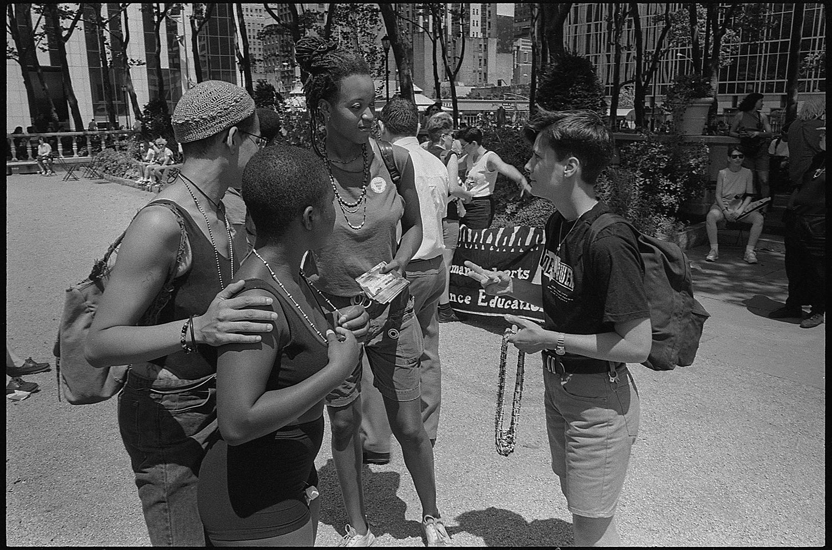 DYKE_March_12432873 MID